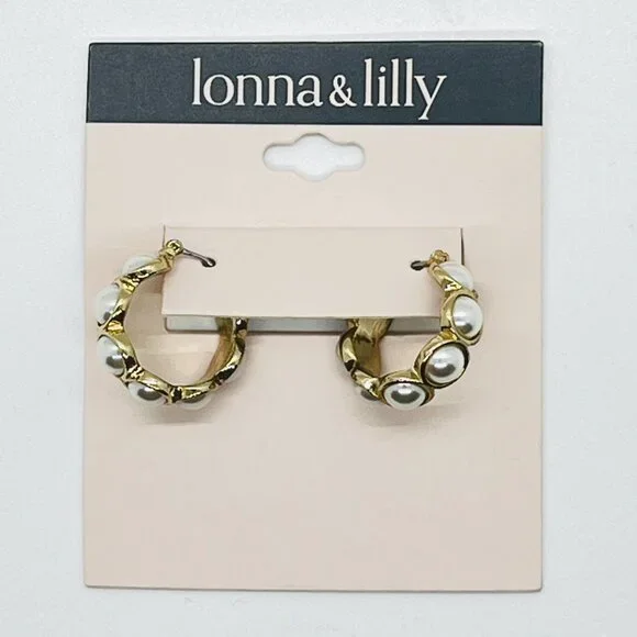 Vintage Cosmetic Jewelry -NWT (Earrings, Necklace, Bracelet) - Picture 5 of 10